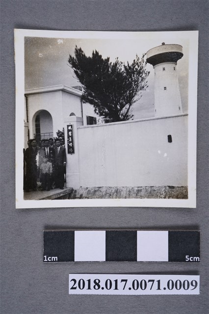 參觀鵝鑾鼻燈塔合照 (共3張)