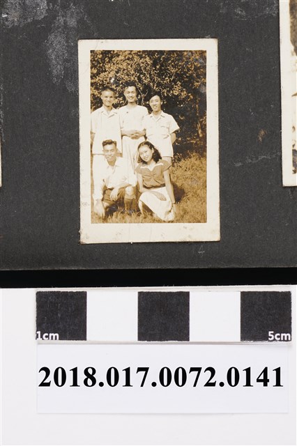 四男一女合照 (共2張)