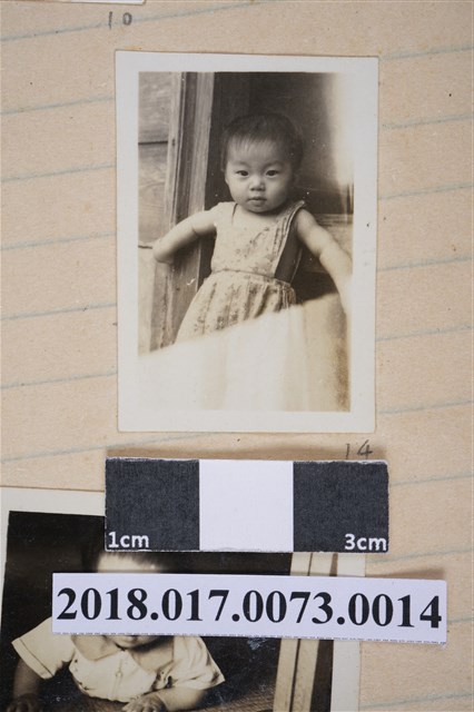 林夙芬幼兒照 (共2張)