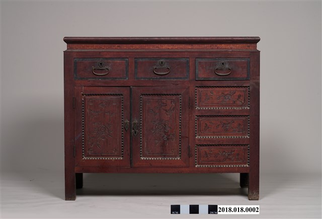 高腳矮櫃 (共22張)