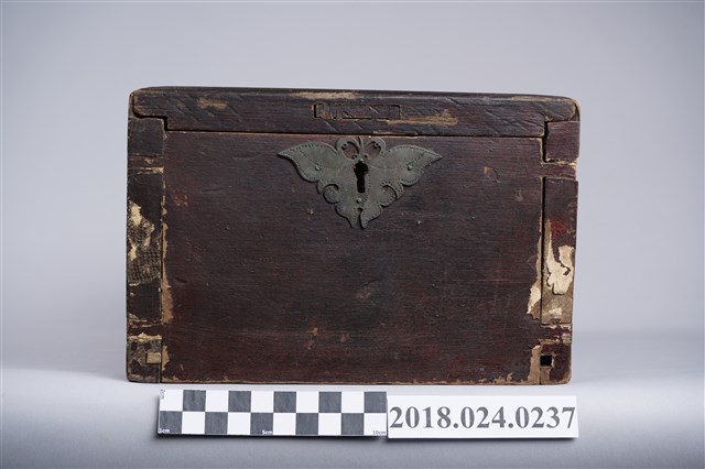 清代裝算命工具的木箱 (共7張)