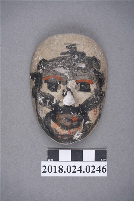 石膏做人首型紙鎮 (共3張)