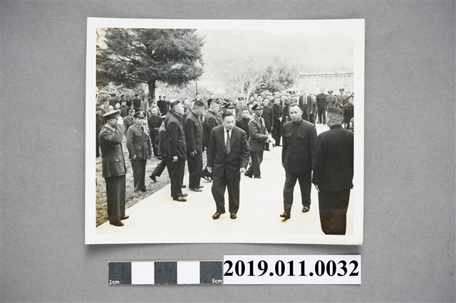 蔣經國於救國團中留影 (共3張)