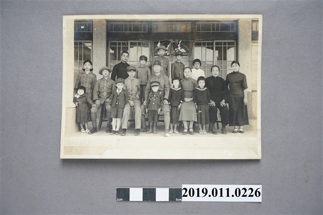 日治時期人物合影照 (共3張)