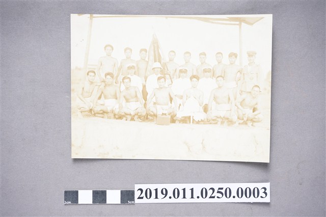 日治時期相撲大會賽後和影照 (共3張)