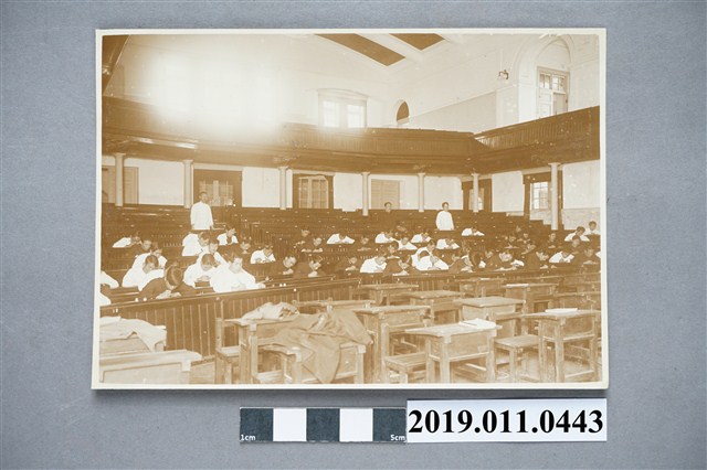 臺北醫學專門學校考試照片 (共3張)