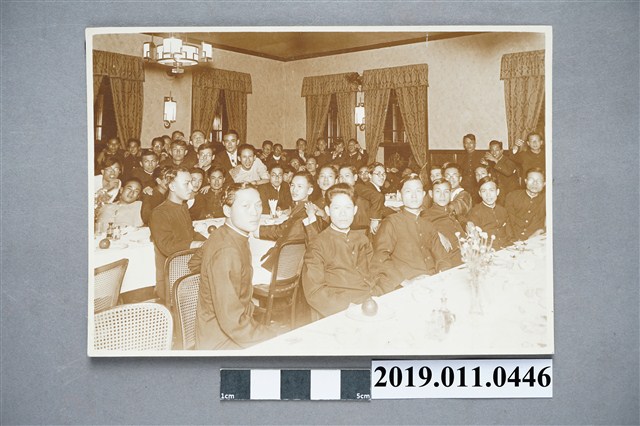 臺北醫學專門學校聚餐合影照片 (共3張)