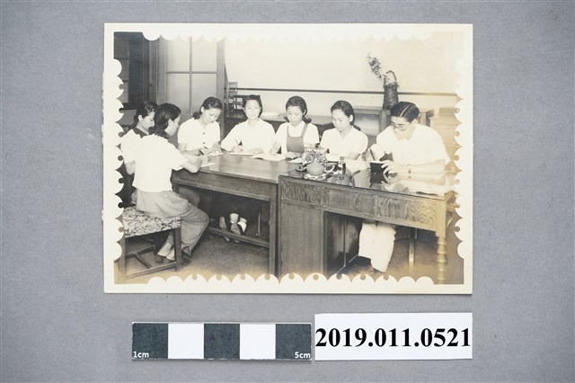 人物合影照 (共3張)