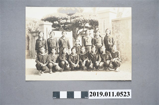 日治時期嘉義女中女學生合影照 (共3張)