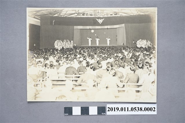 日本時代小學生舞台表演照片 (共3張)