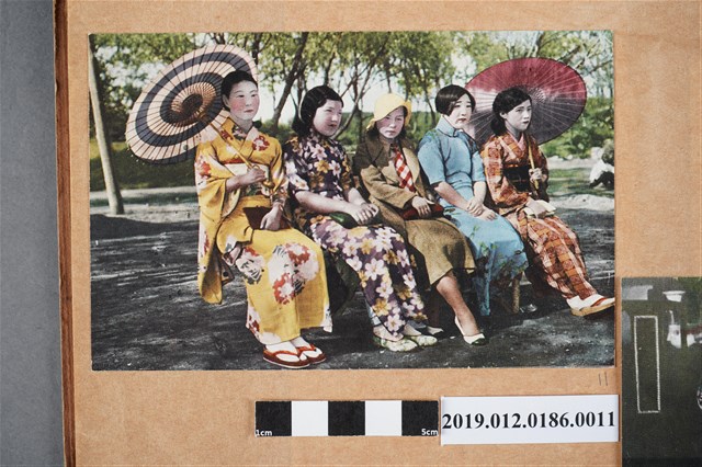 五個女人 (共2張)