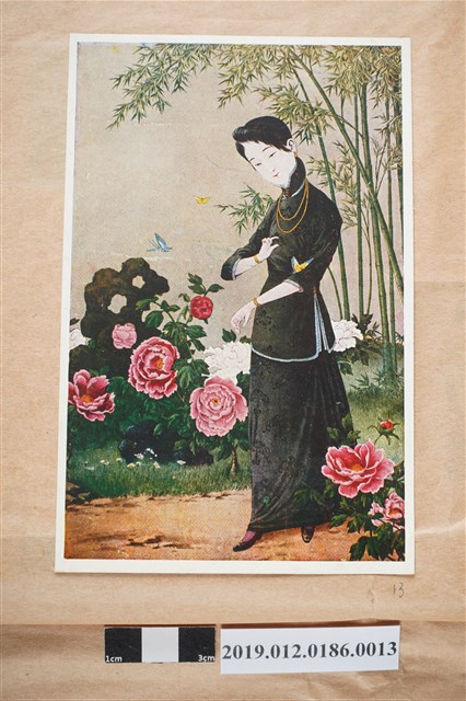 女人與花 (共2張)