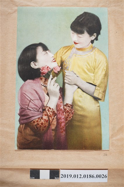 兩個女人 (共2張)