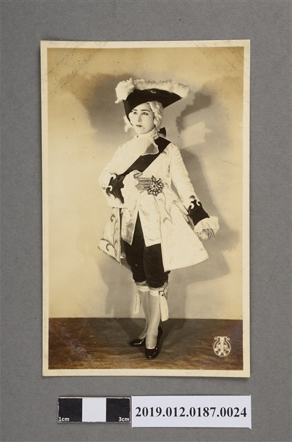 寶塚劇團歐洲男子劇照 (共5張)