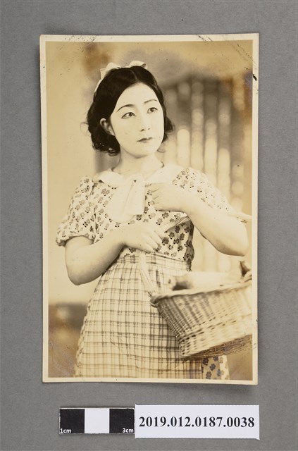 寶塚劇團買菜貌演員劇照 (共5張)