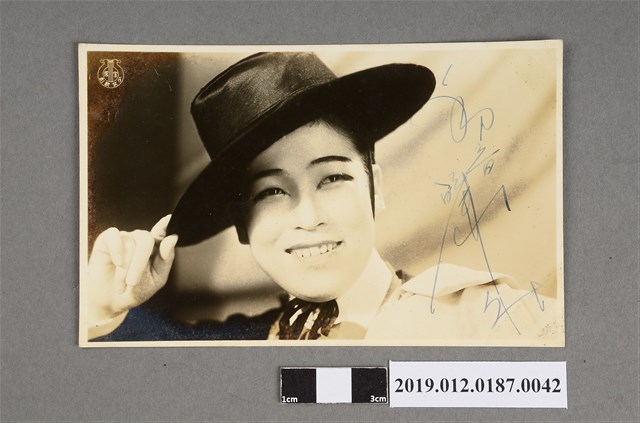 寶塚劇團西裝男子劇照 (共5張)