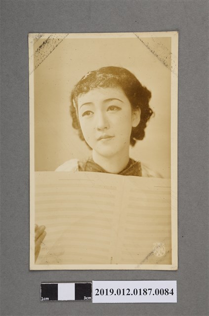 寶塚劇團短髮女子劇照 (共5張)