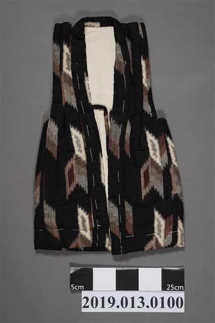 日治時期童背心 (共2張)