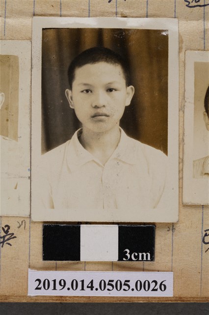 黃春儀學生照 (共2張)