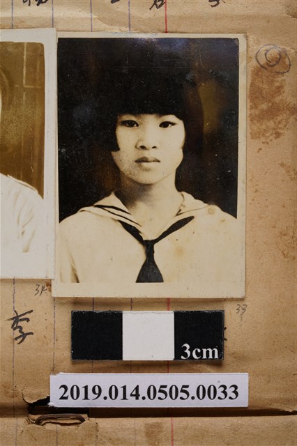 梁鳳枝學生照 (共2張)
