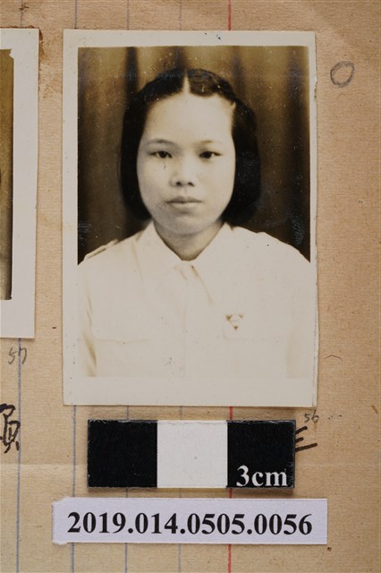 王省學生照 (共2張)