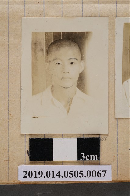 林啟明學生照 (共2張)