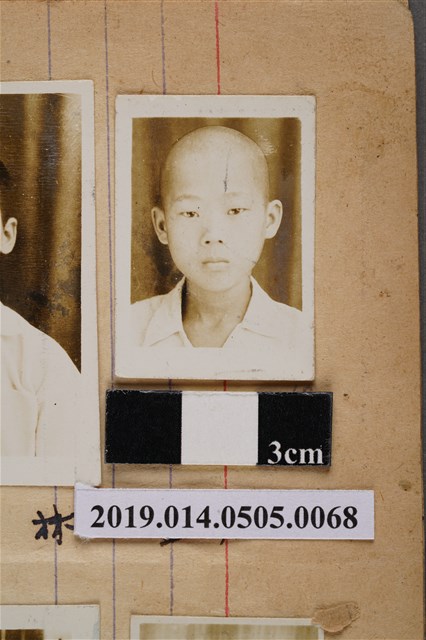 林万盛學生照 (共2張)