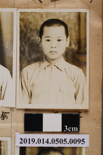 王沼田學生照 (共2張)