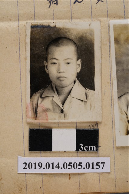 張榮秩學生照 (共2張)