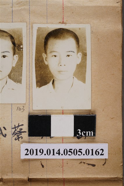 劉世雄學生照 (共2張)