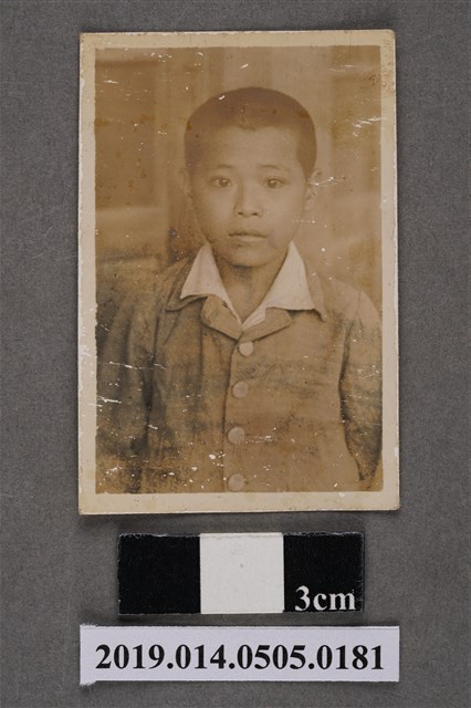 嚴香木學生照 (共3張)