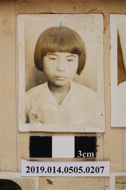 蔡素嬌學生照 (共2張)