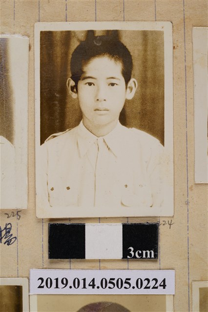 曾柏榮學生照 (共2張)