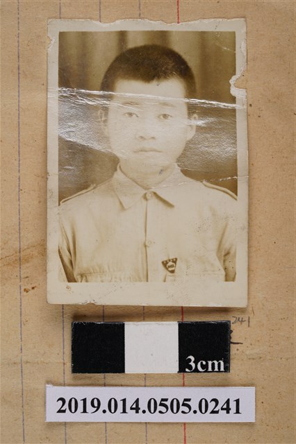 陳天興學生照 (共2張)