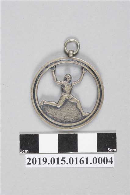 昭和7年10月第13回全臺灣陸上競技選手權大會臺灣體育協會二等 (共9張)