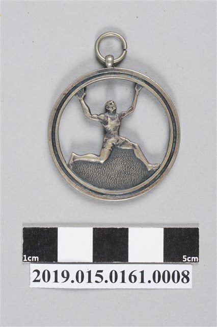 昭和7年10月第13回全臺灣陸上競技選手權大會臺灣體育協會三等 (共6張)