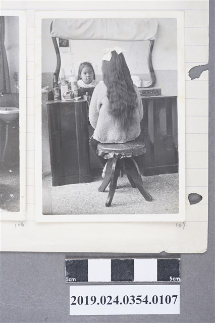 柯旗化長女柯潔芳於第一出版社二樓（高雄八德二路） (共2張)