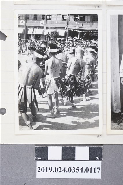 柯旗化長子柯志明表演山地舞 (共2張)