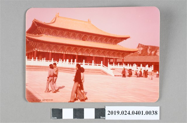 柯旗化家人於左營孔子廟 (共2張)