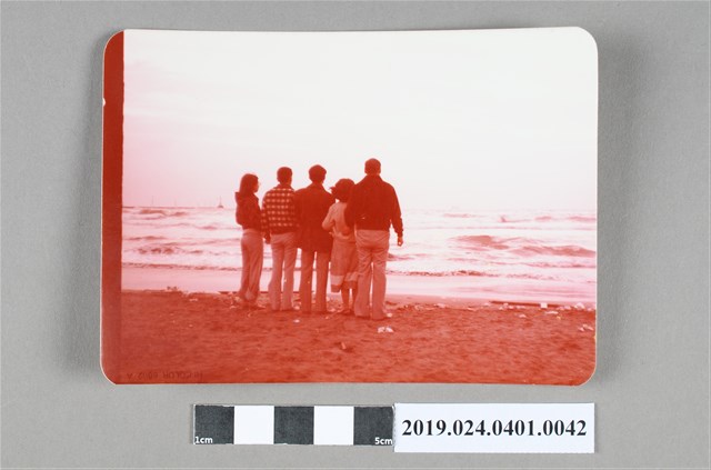 柯旗化與家人於西子灣 (共2張)