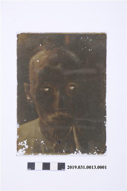 貳拾世建基祖陳上達寫真盒裝玻璃底片1 (共5張)