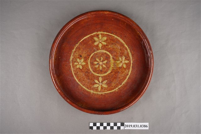 陶製南投聯興五小花褐色茶盤 (共3張)