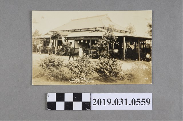 費城世界博覽會福爾摩沙喫茶店外觀黑白照片 (共2張)