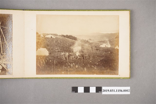 陸軍步兵少佐佐藤亞毅《生蕃討伐》照片集之二照片2 (共1張)