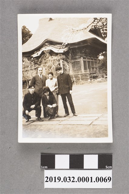 陳錦連全家福旅遊照 (共2張)