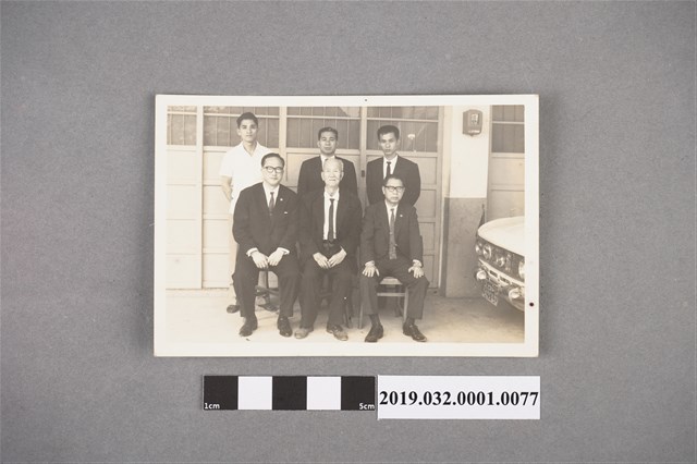 陳錦連回臺拜訪親友合照 (共2張)