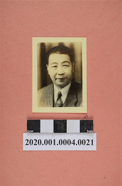 顧問邵禹銘肖像照 (共2張)