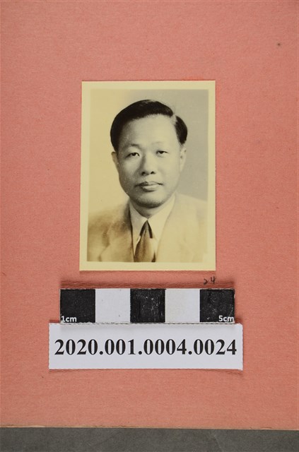 顧問陳嘉淦肖像照 (共2張)