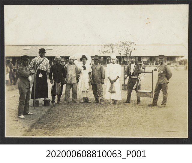 多人合照 (共1張)