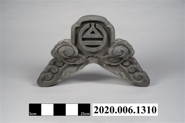 臺灣銀行建築物鬼瓦 (共8張)